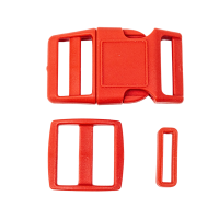 Rote Kunststoffzubehörteile